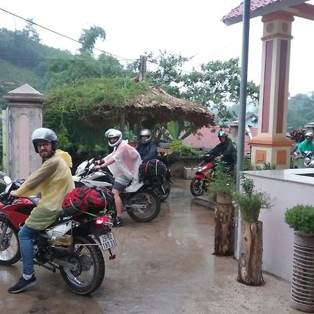 Thac Ba Family Homestay Ho To Exterior foto