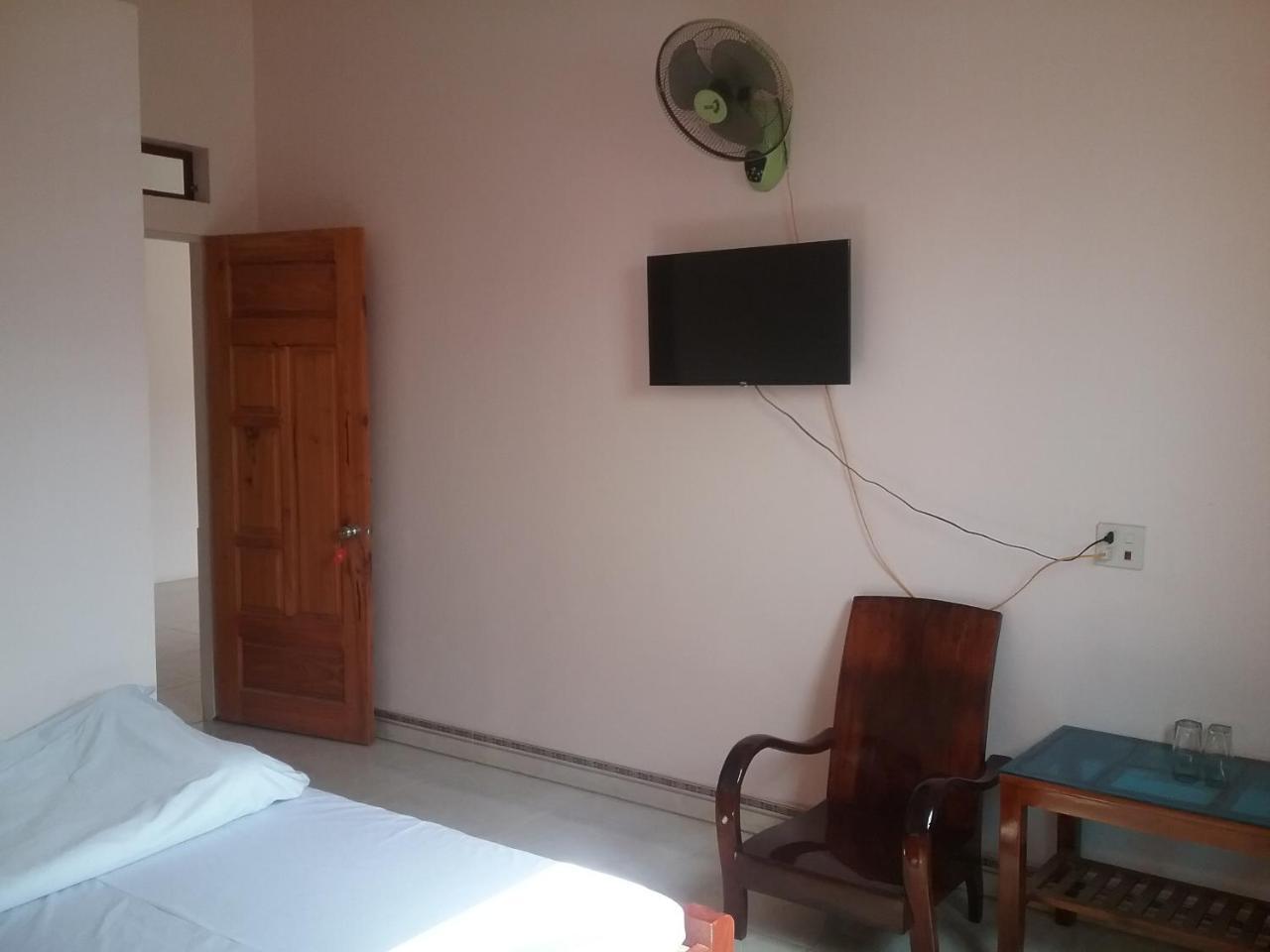 Thac Ba Family Homestay Ho To Exterior foto